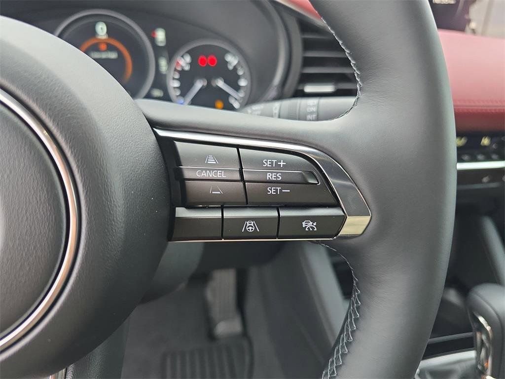 New 2026 MAZDA MAZDA3 Hatchback w/Premium Plus Pkg image 32