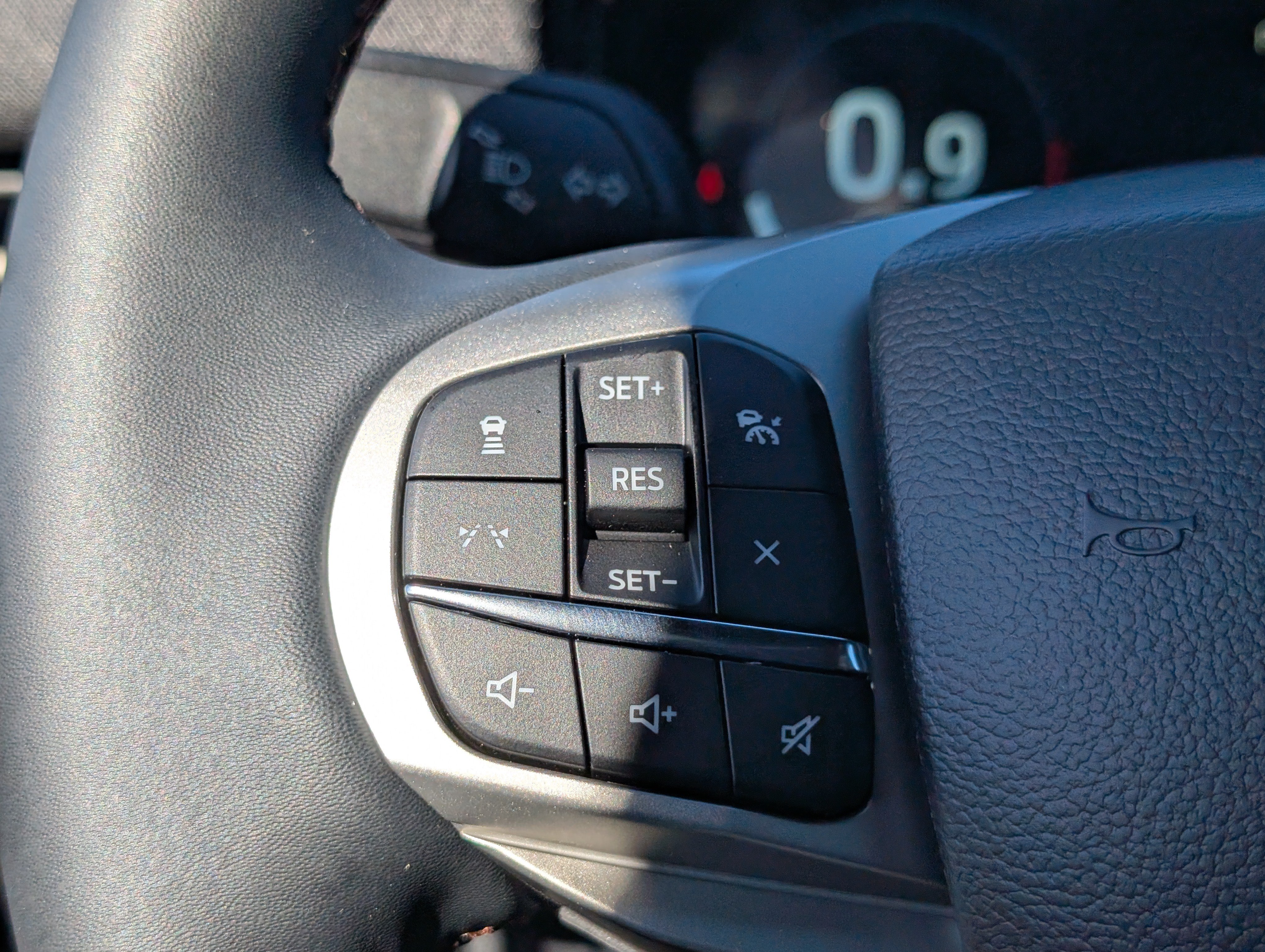 New 2027 Ford Explorer Active AWD/4WD image 19