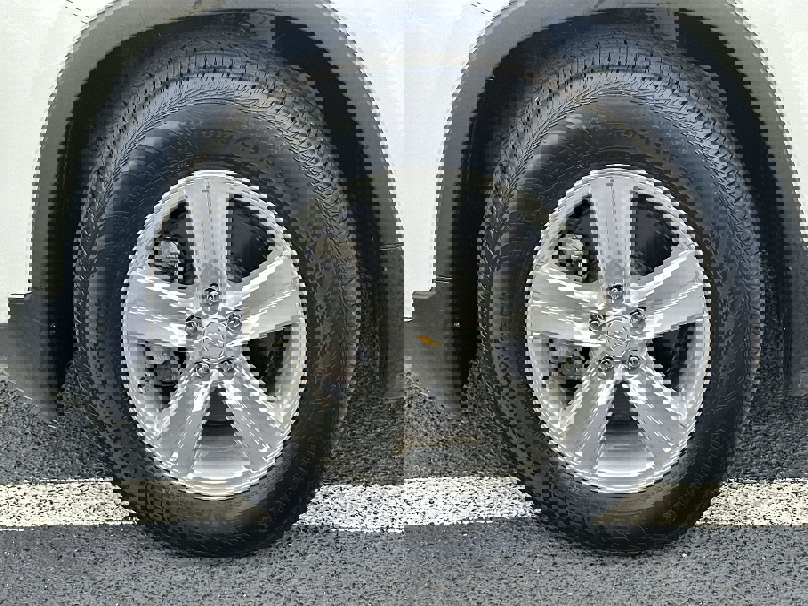 Used 2020 Chevrolet Trax LS w/ Tint and Cruise Package image 13