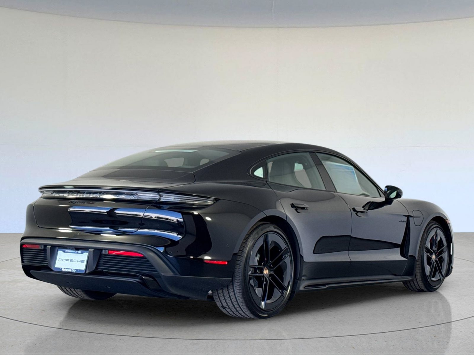 New 2026 Porsche Taycan 4S AWD/4WD image 8