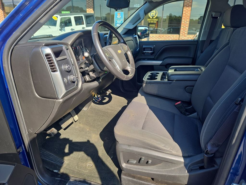 Used 2017 Chevrolet Silverado 1500 LT w/ All Star Edition image 9