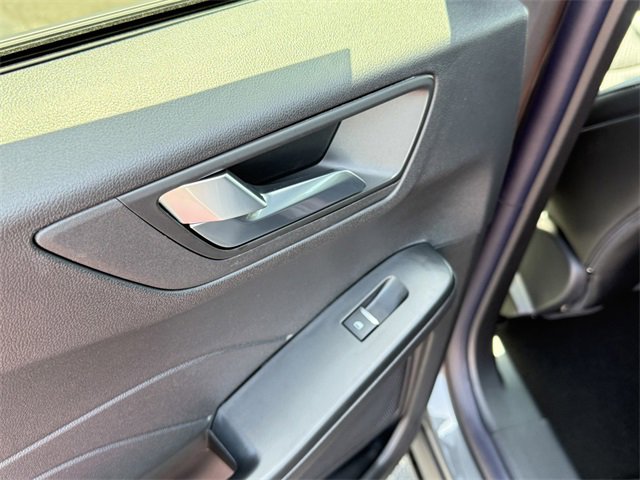 New 2025 Ford Escape ST-Line w/ Cold Weather Package image 18