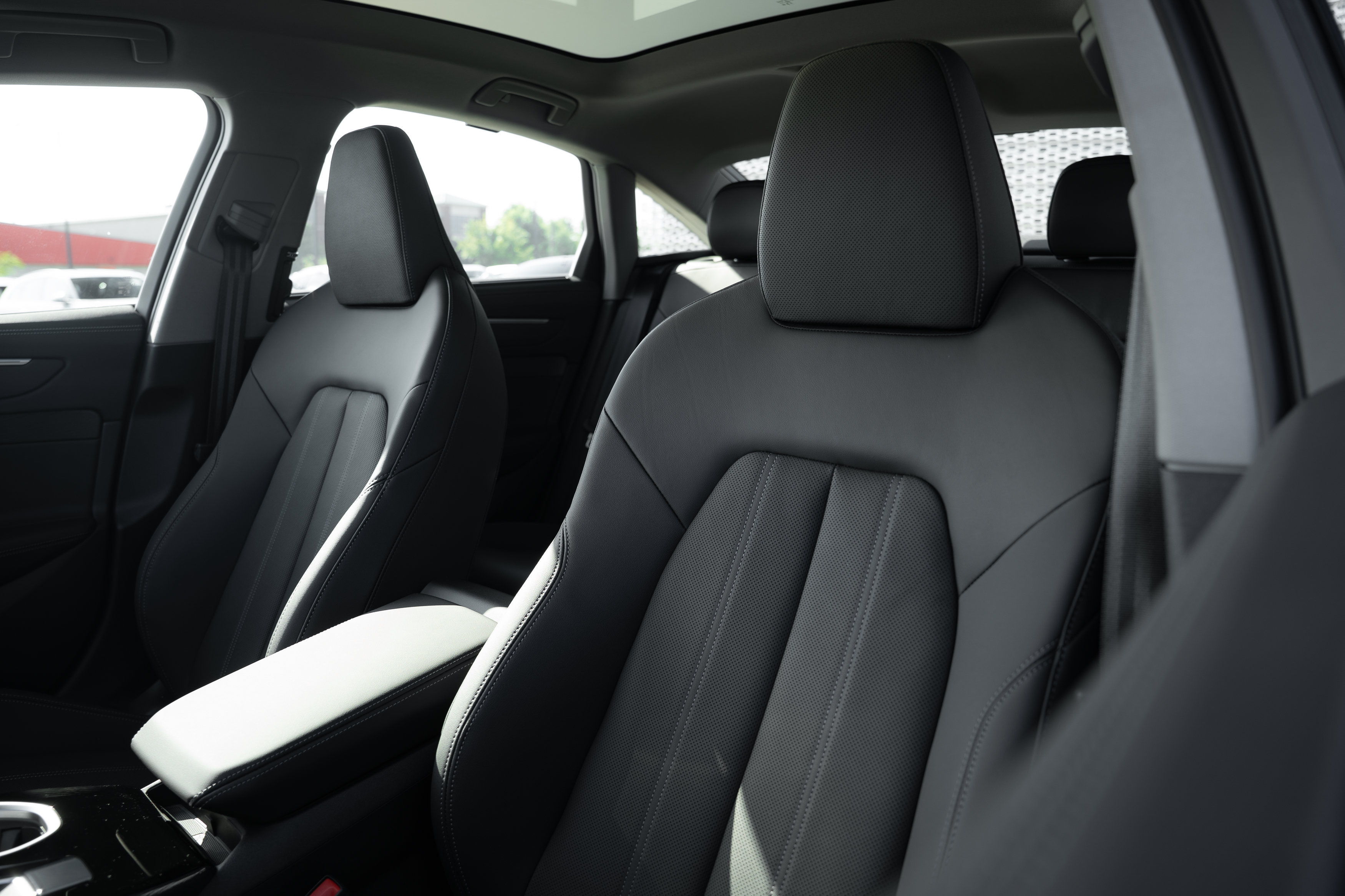 New 2026 Audi A6 Premium Plus AWD/4WD image 19