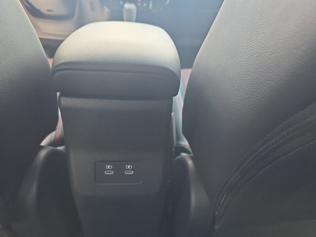 Certified 2025 Nissan Kicks SR AWD/4WD image 13