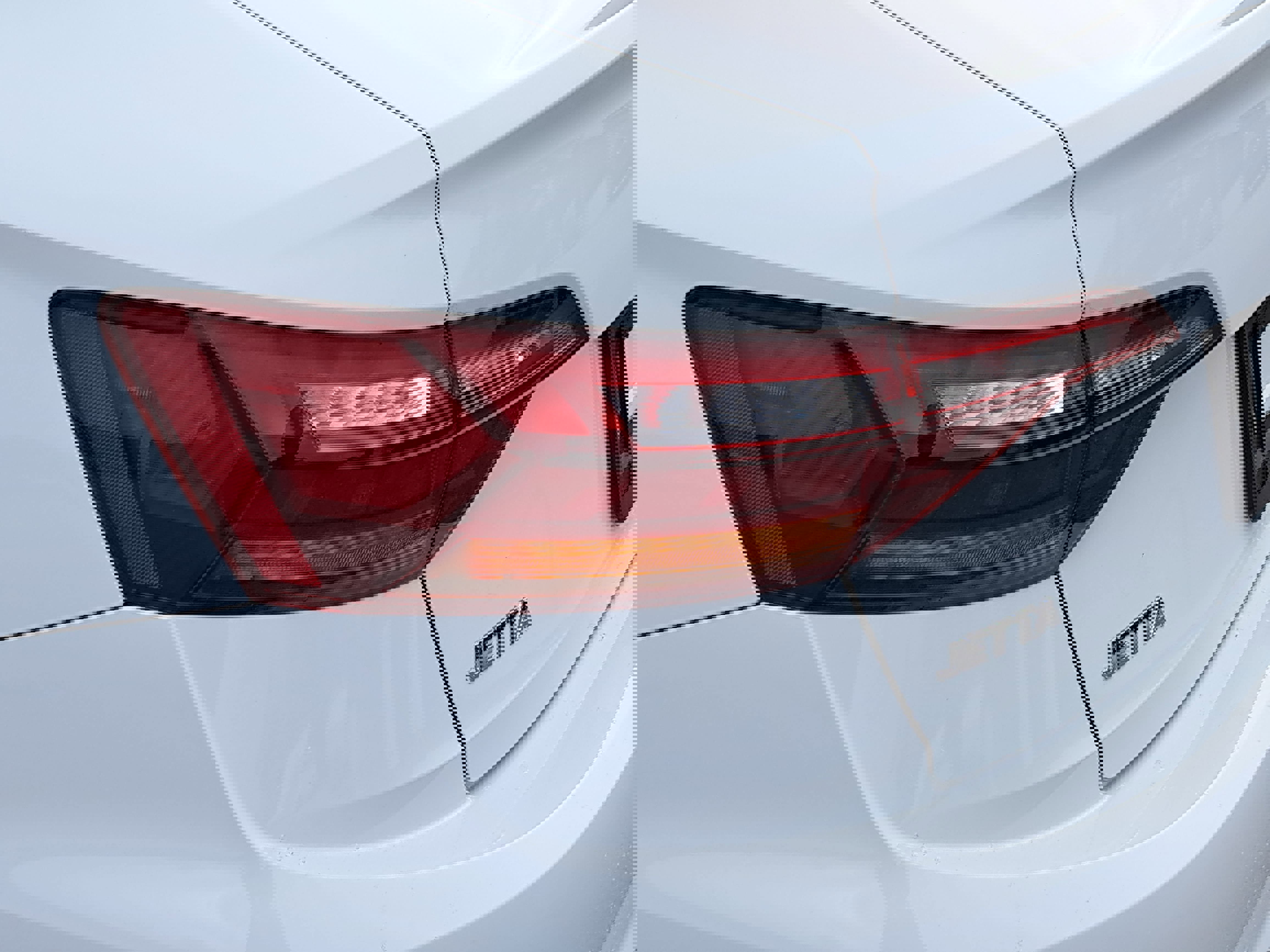 Used 2019 Volkswagen Jetta R-Line image 31