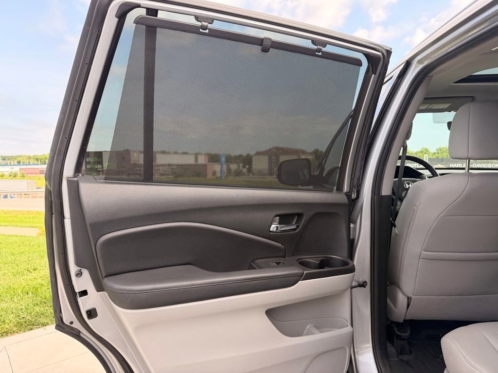 Used 2021 Honda Pilot Elite image 34