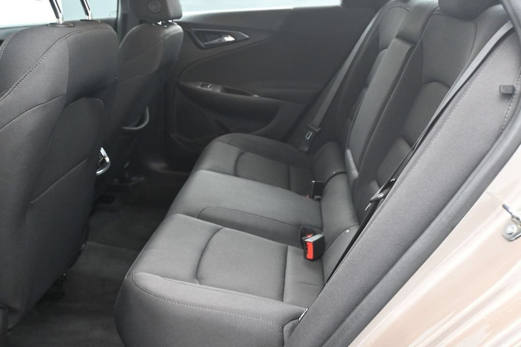 Used 2023 Chevrolet Malibu LT FWD image 14