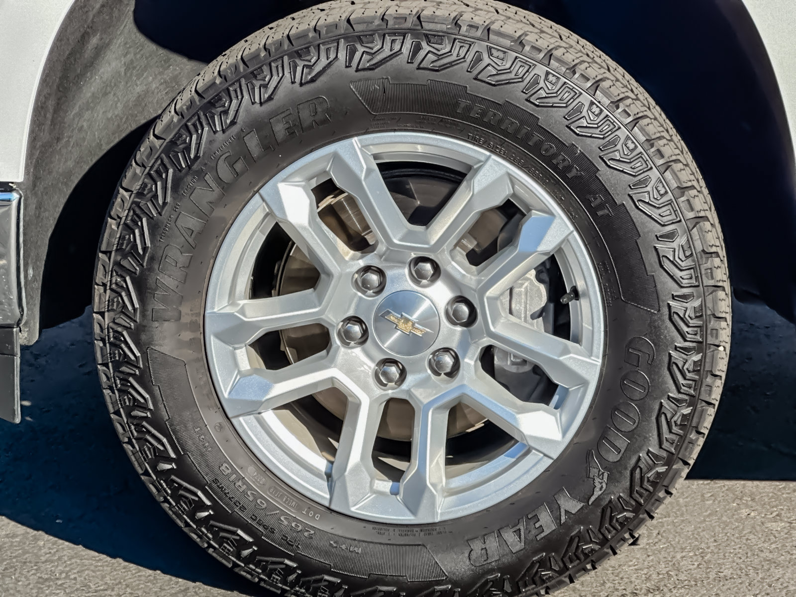 Used 2023 Chevrolet Silverado 1500 LT w/ Protection Package AWD/4WD image 24