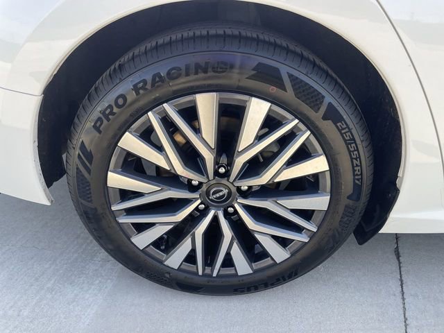 Used 2023 Nissan Altima 2.5 SV FWD image 31
