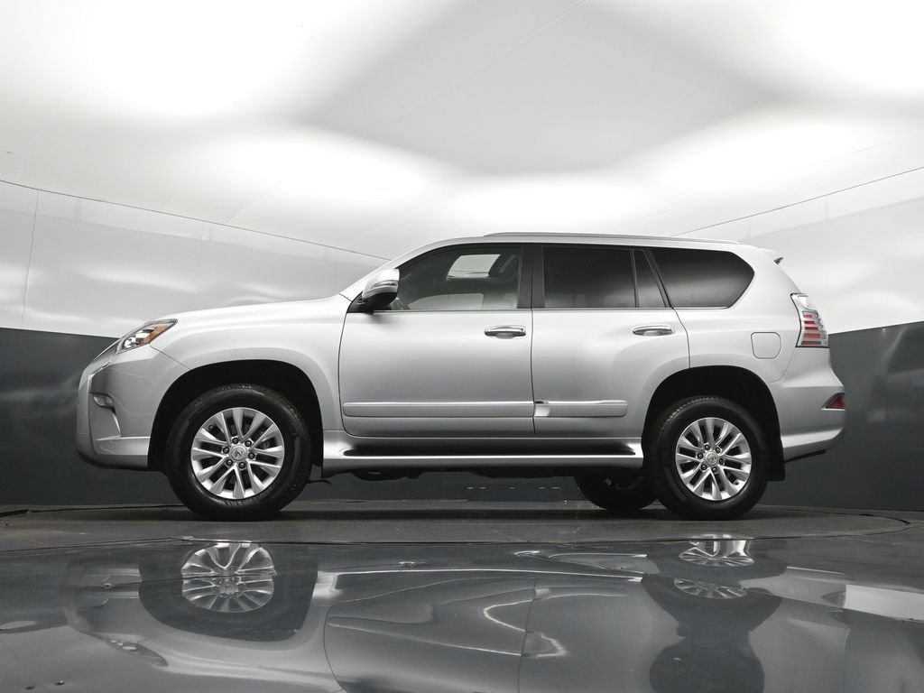 Used 2019 Lexus GX 460 Premium AWD/4WD image 39