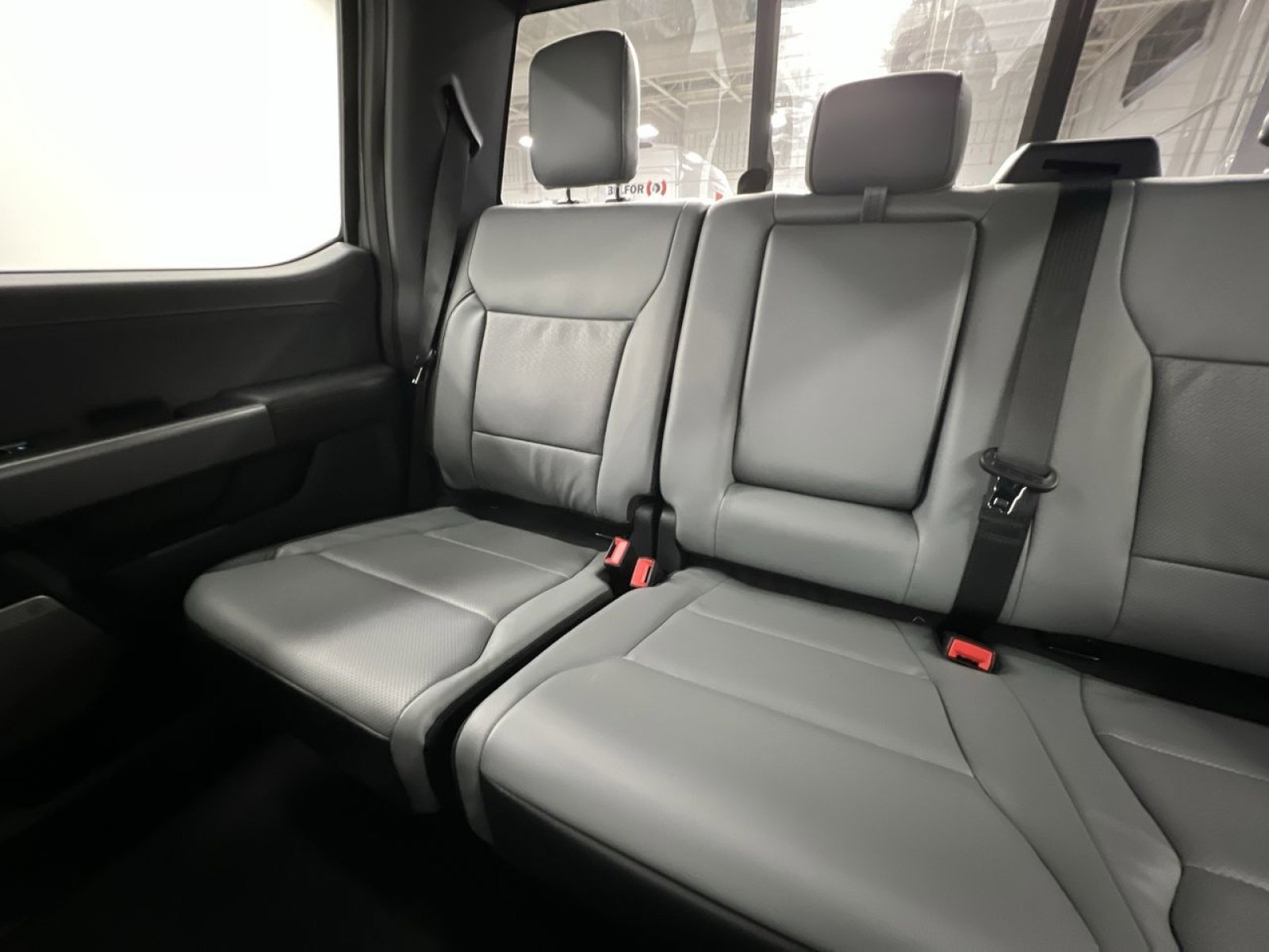 Used 2023 Ford F150 Lightning Lariat image 7