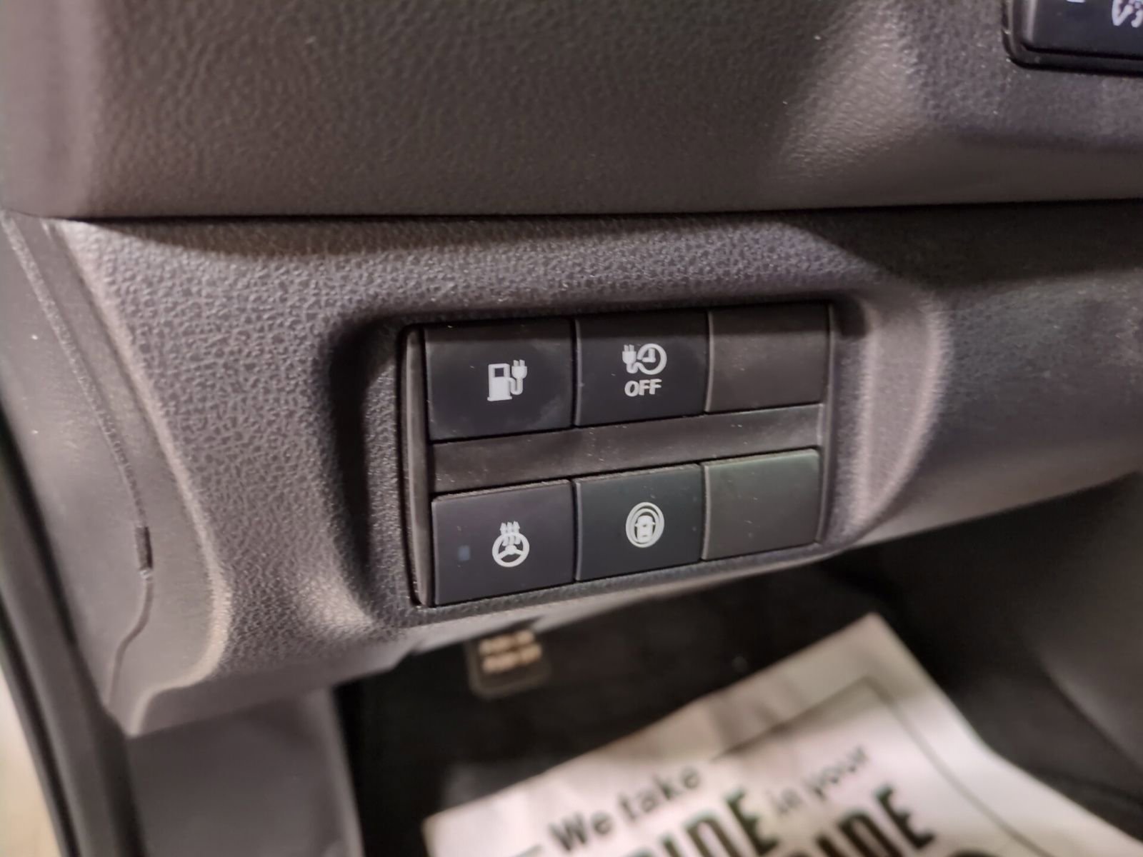 Used 2022 Nissan Leaf SV image 17