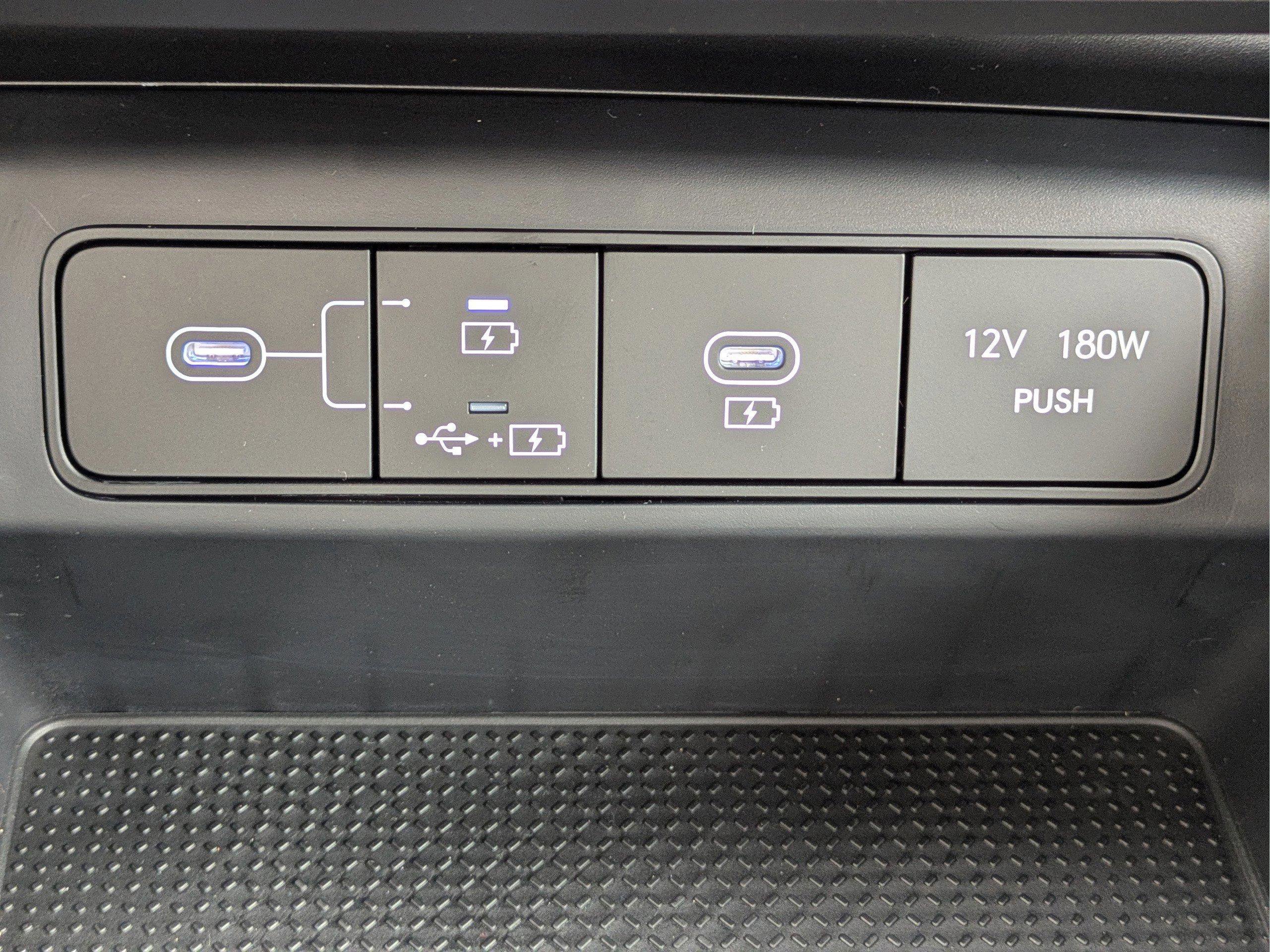 New 2026 Hyundai Tucson SE image 25