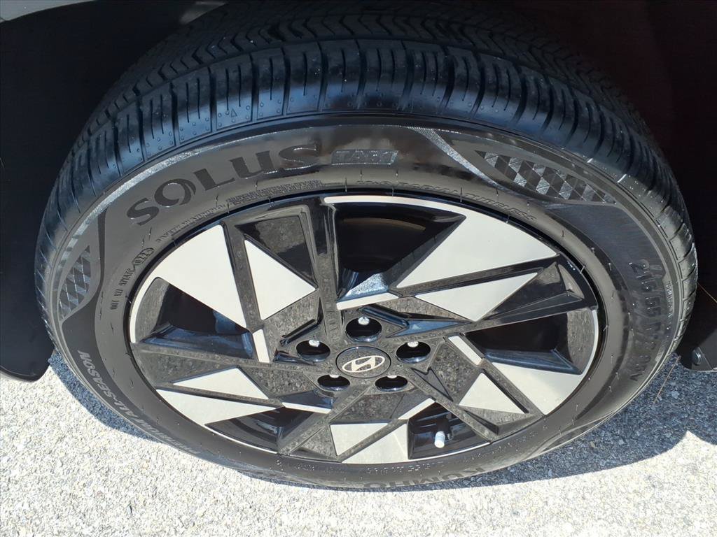 Used 2024 Hyundai Kona SEL FWD image 10