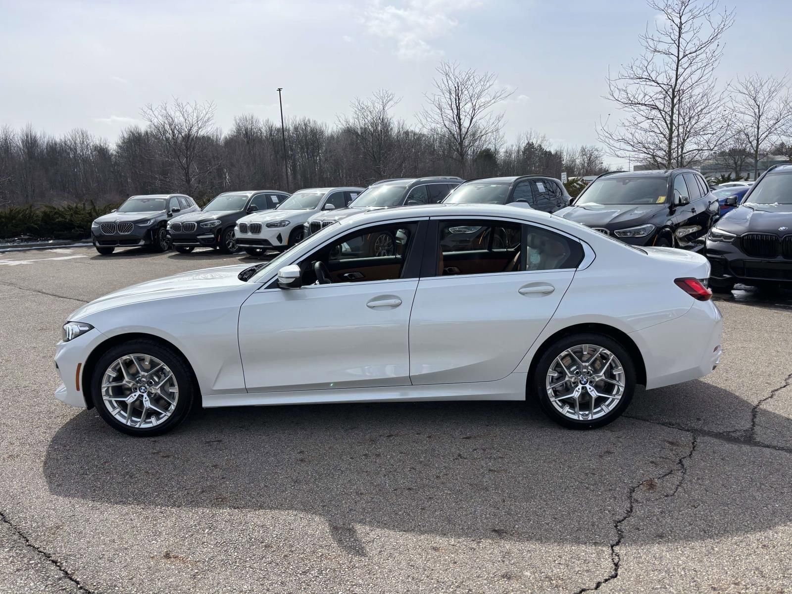 New 2026 BMW 330i xDrive Sedan w/ Premium Package image 4