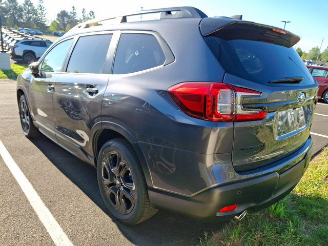 New 2025 Subaru Ascent Bronze Edition image 3
