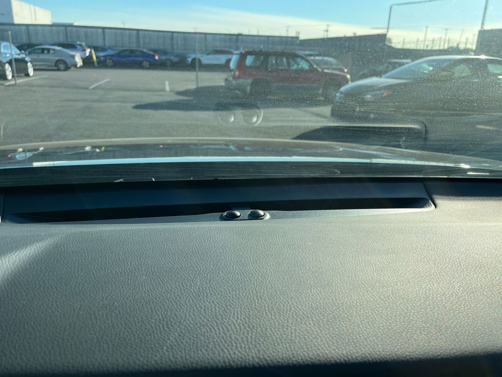 Used 2025 Toyota Camry LE image 18