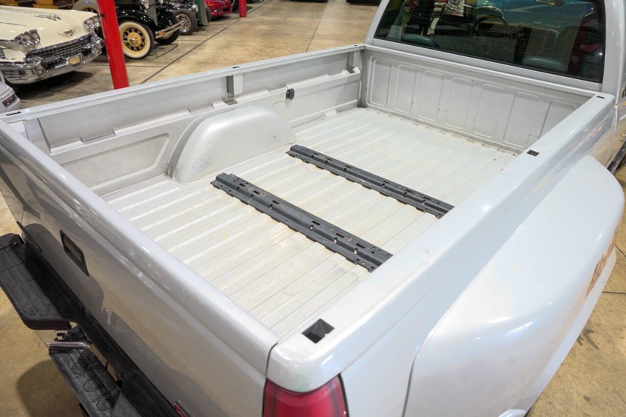 Used 1996 GMC Sierra 3500 4x4 Extended Cab image 20