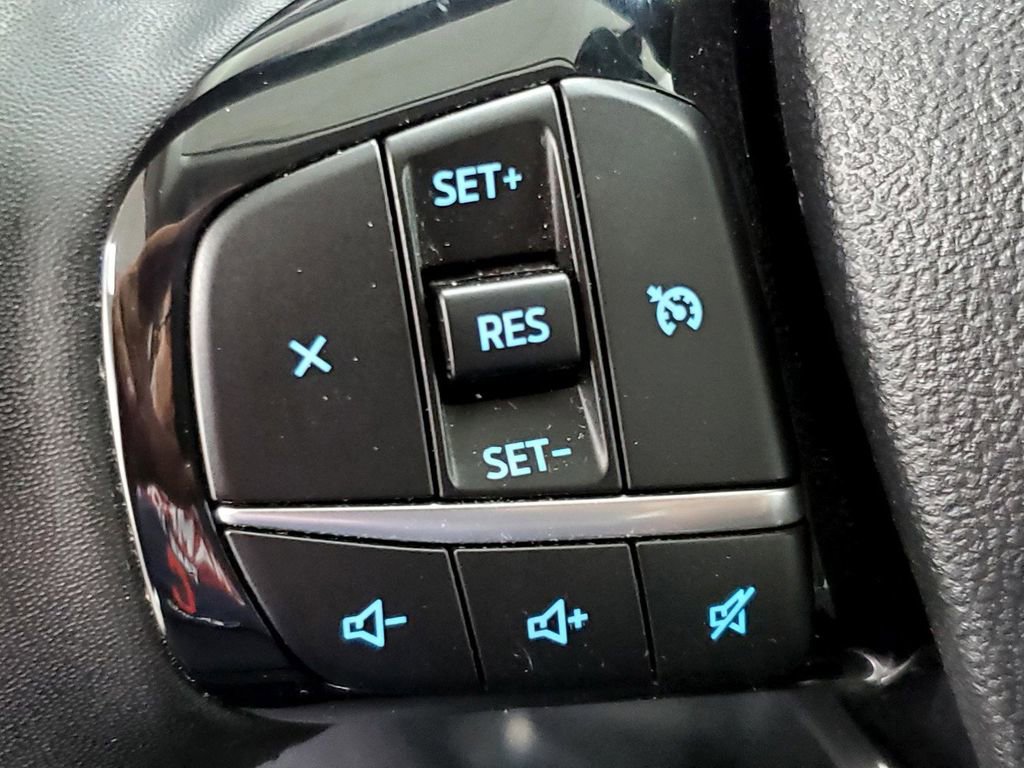 Used 2022 Ford Escape SEL w/ Class II Trailer Tow Package image 28