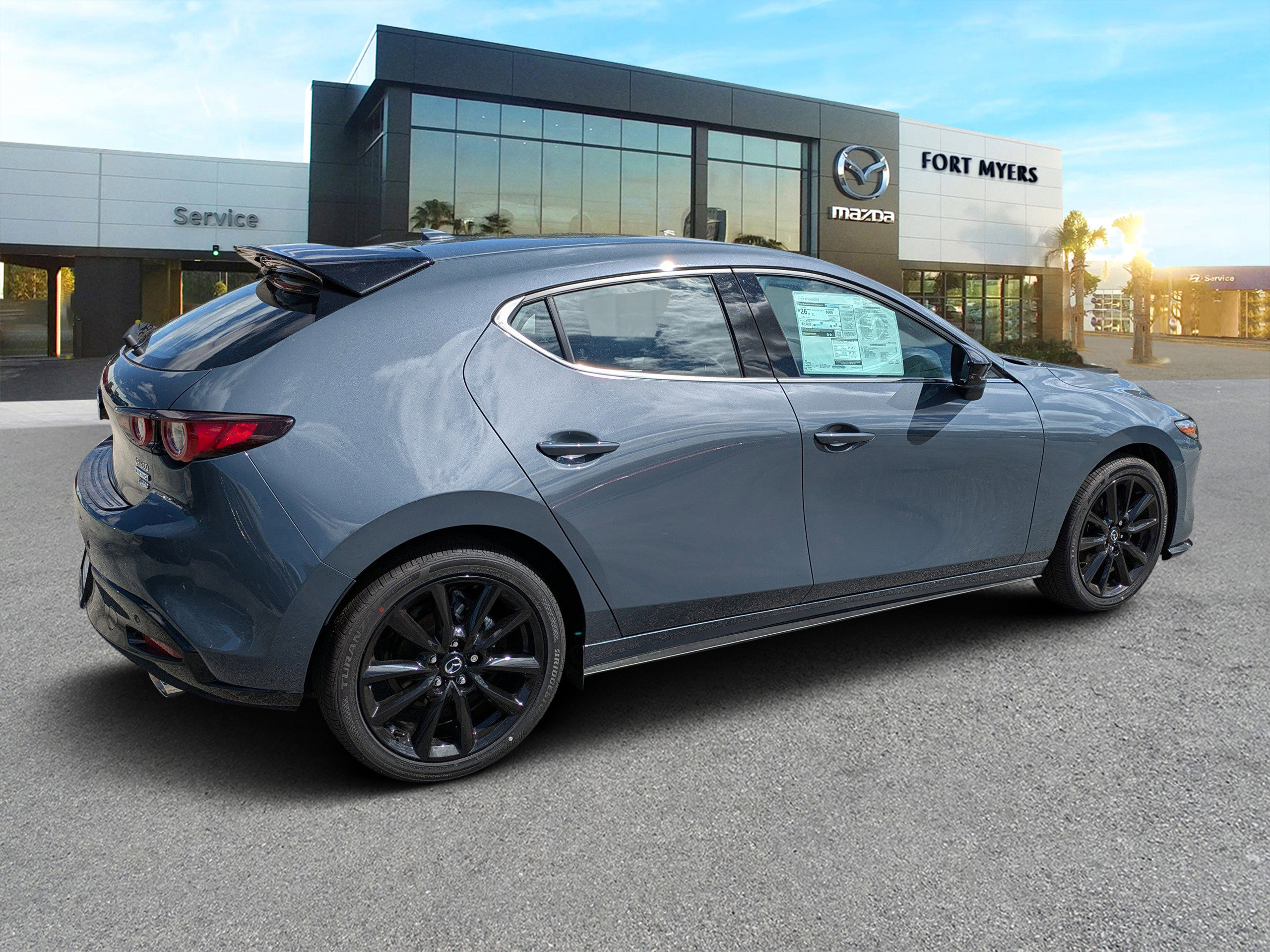 New 2025 MAZDA MAZDA3 Hatchback w/Premium Plus Pkg image 6