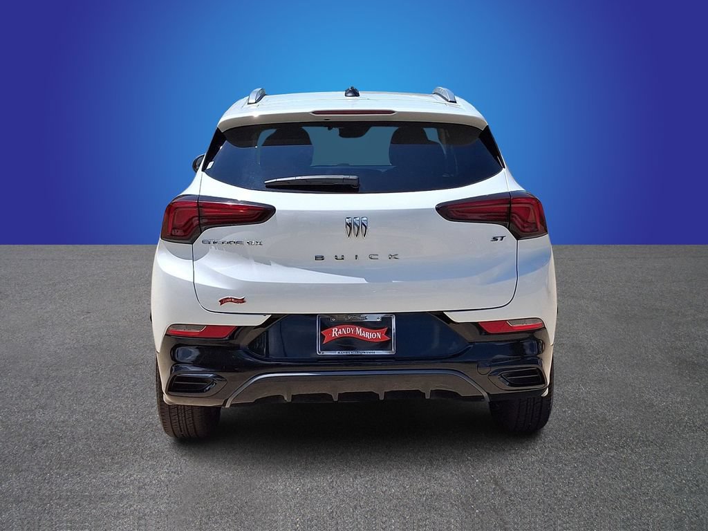 Used 2024 Buick Encore GX Sport Touring FWD image 5