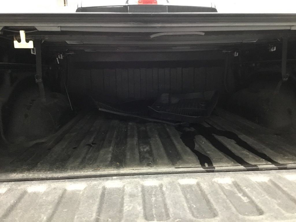 Used 2019 RAM 1500 Sport w/ Leather & Sound Group AWD/4WD image 17