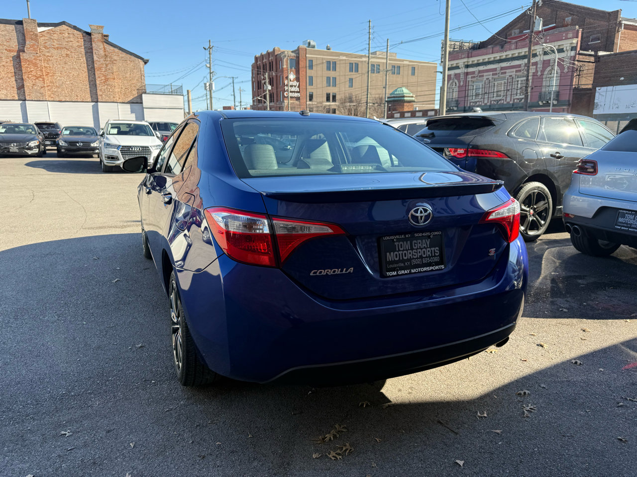 Used 2016 Toyota Corolla S Premium image 4