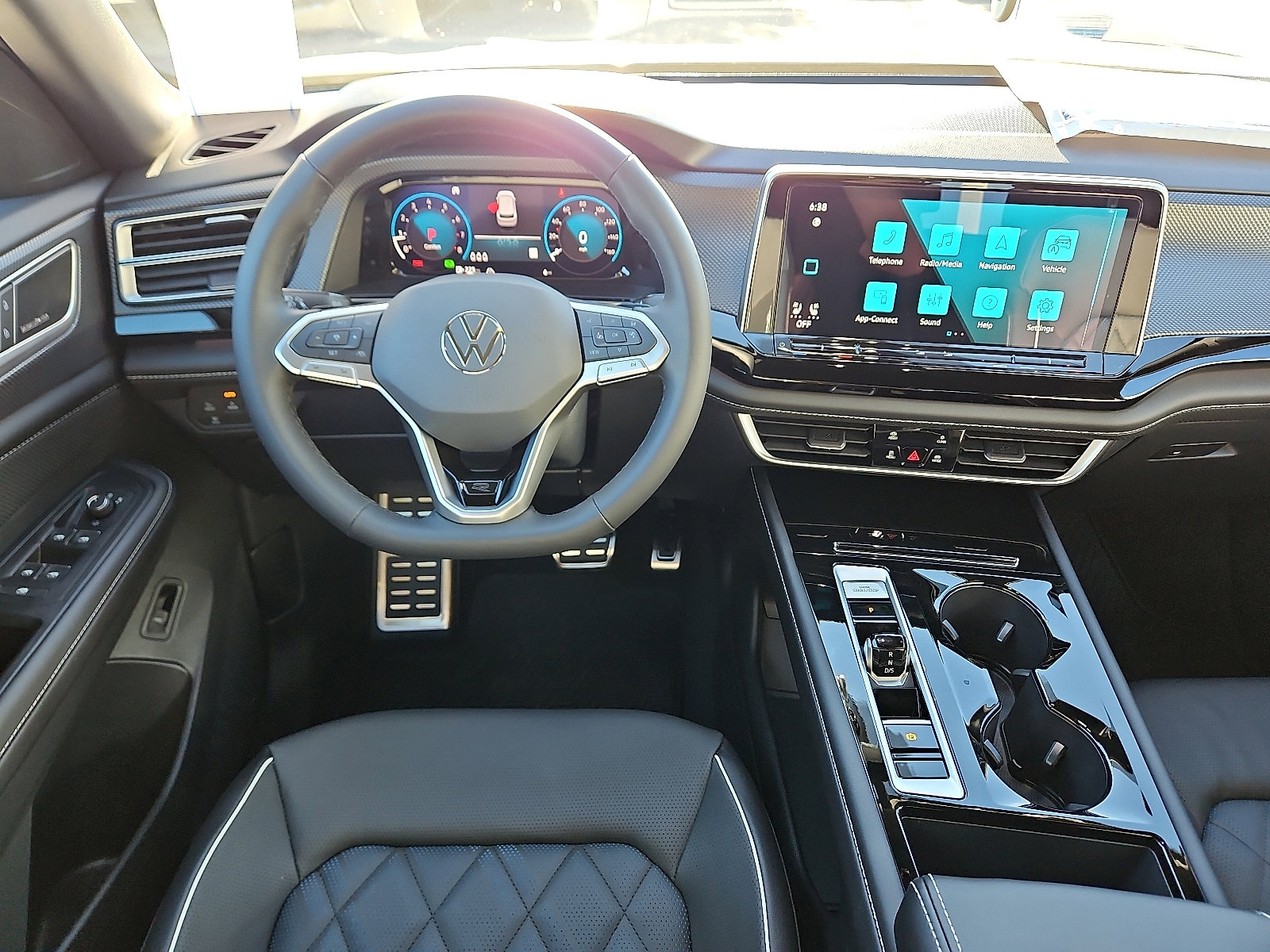 New 2026 Volkswagen Atlas Cross Sport SEL Premium R-Line image 9