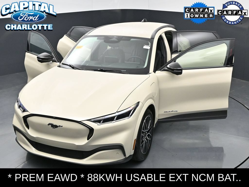 Used 2025 Ford Mustang Mach-E Premium AWD/4WD image 35
