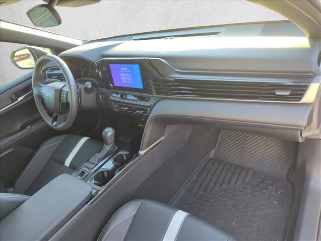Used 2025 Toyota Camry SE FWD image 24