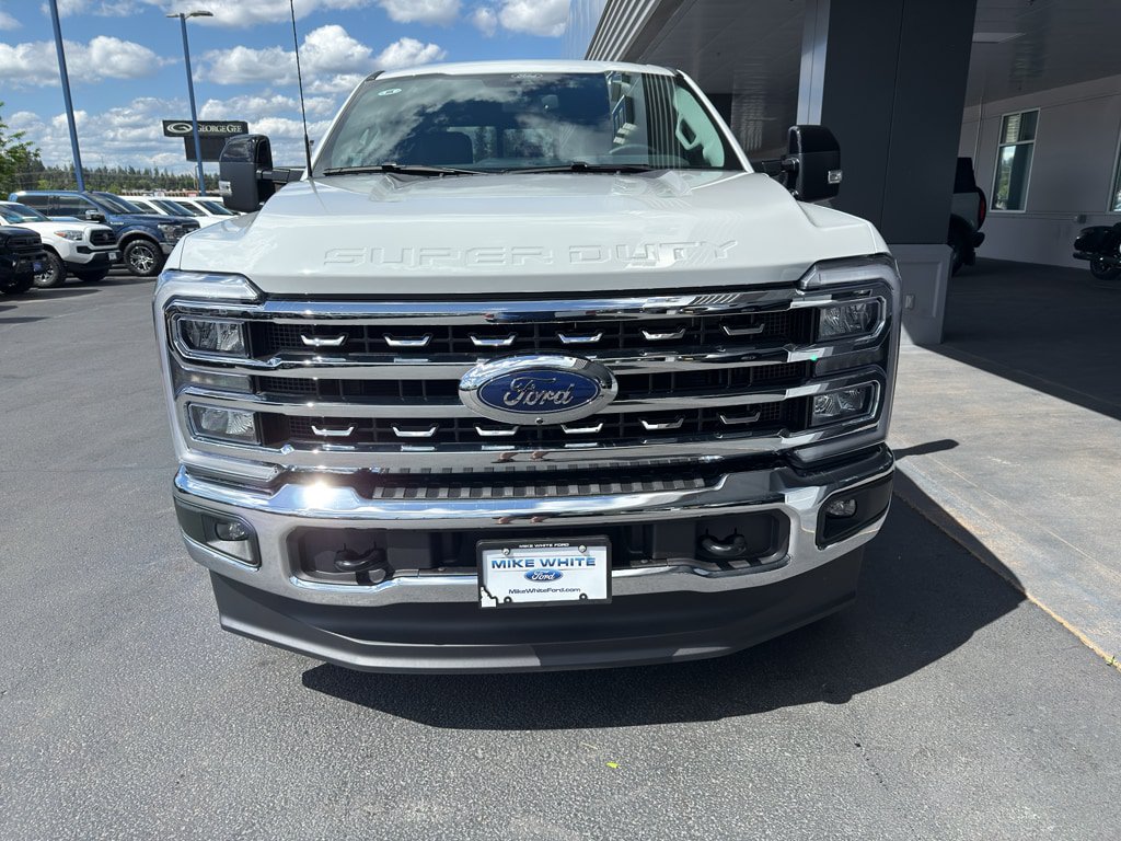 New 2026 Ford F250 Lariat AWD/4WD image 2