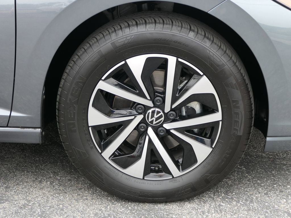 Used 2025 Volkswagen Jetta S FWD image 11