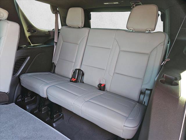 Certified 2022 GMC Yukon SLT w/ SLT Premium Package AWD/4WD image 26