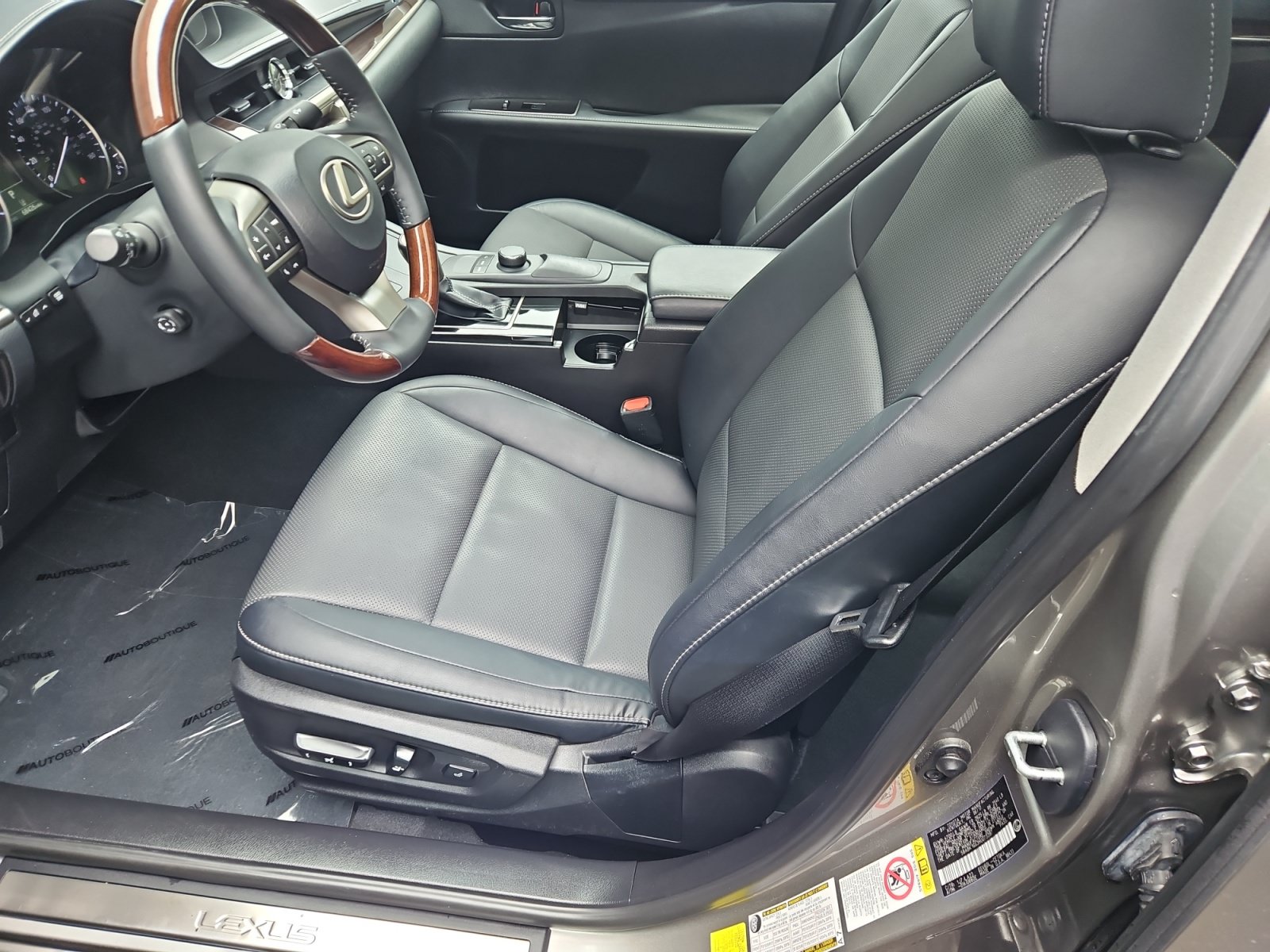 Used 2017 Lexus ES 350 w/ Premium Package FWD image 10