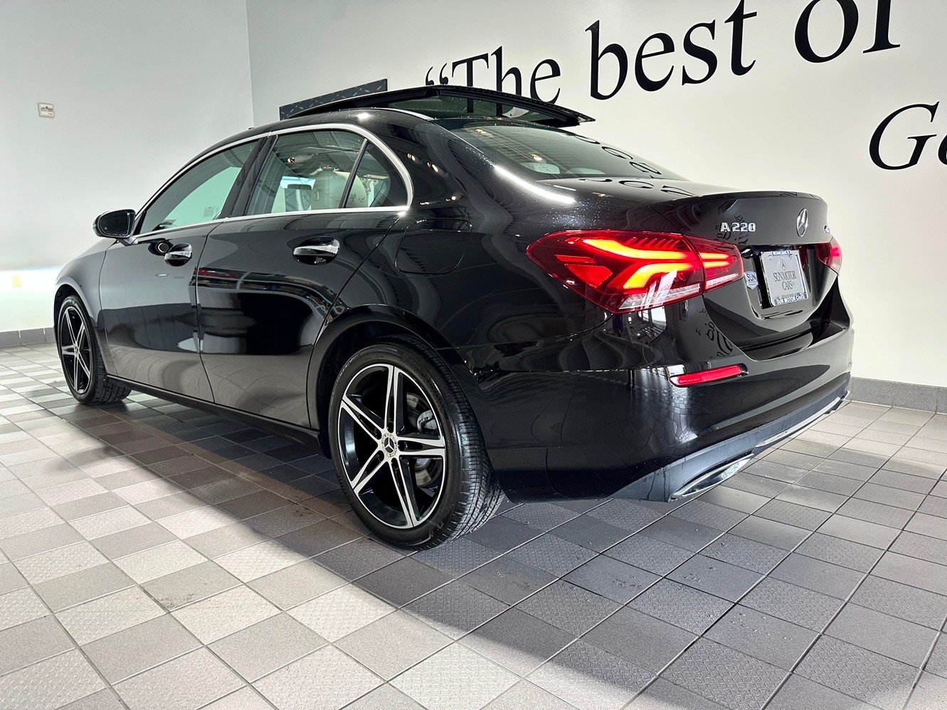 Certified 2022 Mercedes-Benz A 220 4MATIC image 6