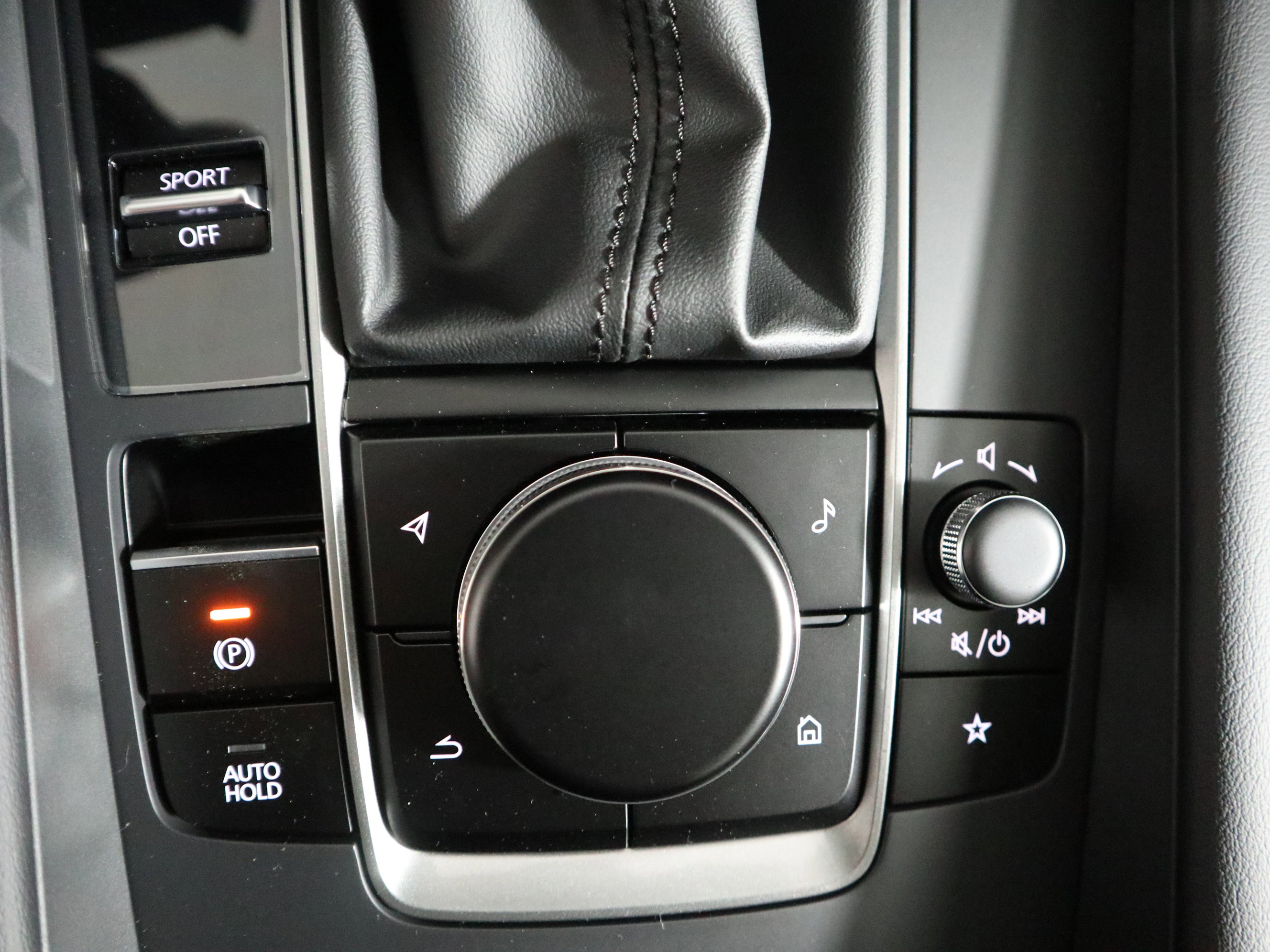 New 2026 MAZDA MAZDA3 2.5 S Sedan w/ Preferred Pkg image 29