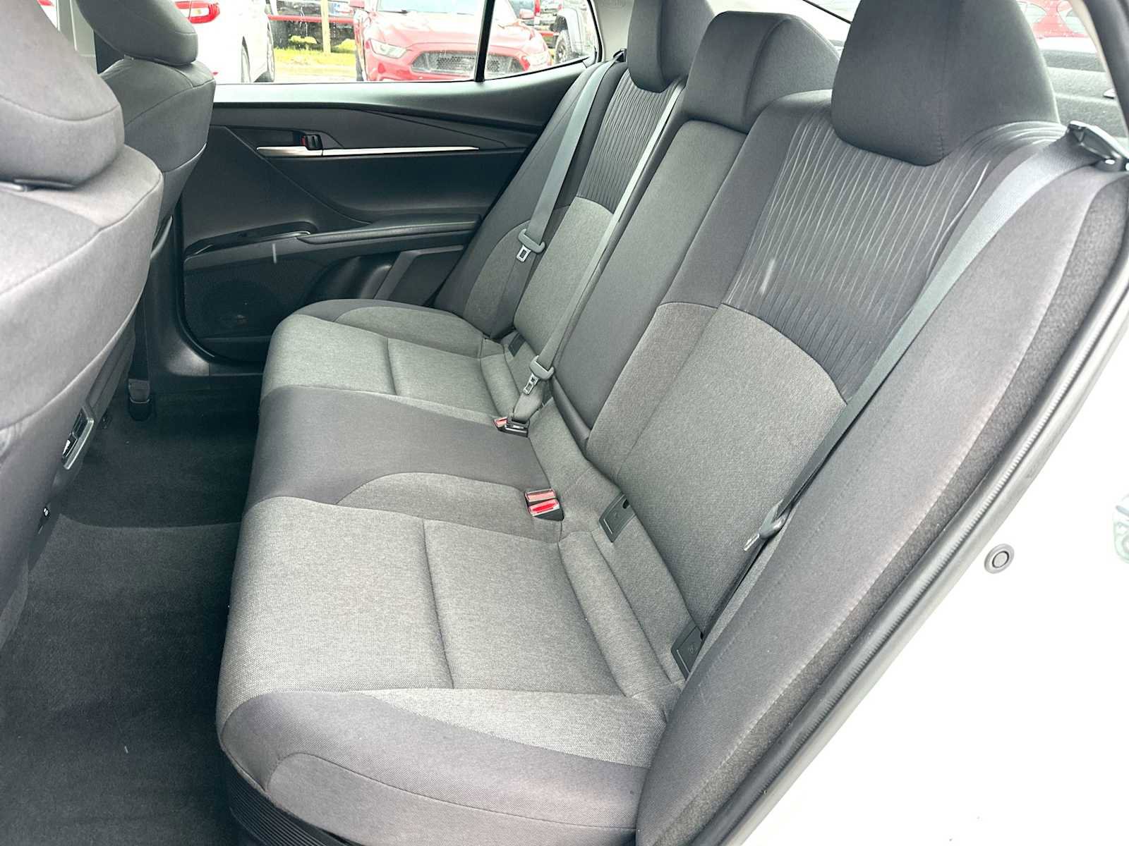 Used 2025 Toyota Camry LE image 23