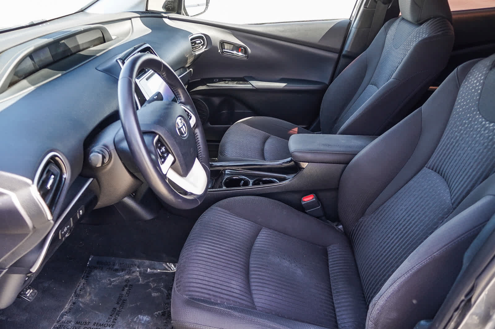 Certified 2021 Toyota Prius Prime XLE w/ Carpet Mat Package (TMS) FWD image 50