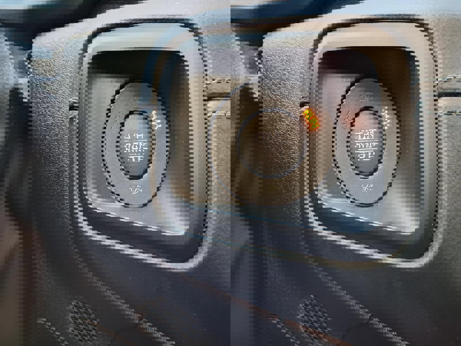 Used 2024 Jeep Wrangler Unlimited Rubicon 4xe w/ Technology Group image 15