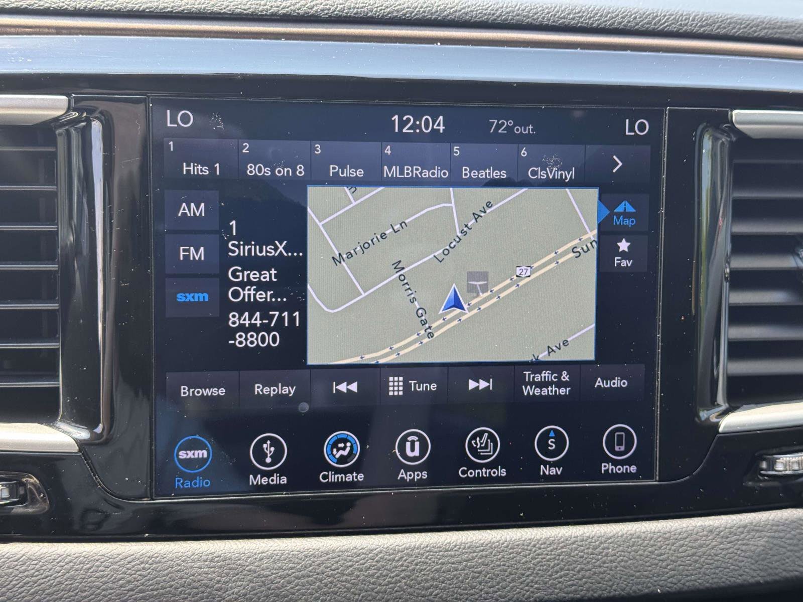 Used 2019 Chrysler Pacifica Touring-L FWD image 25