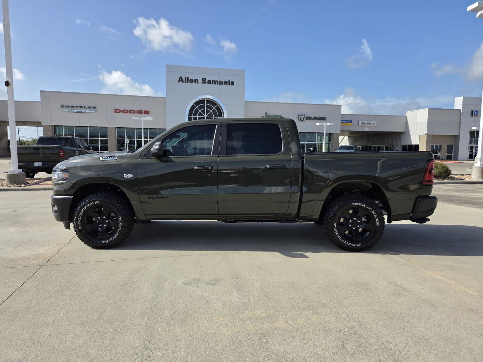 New 2026 RAM 1500 Warlock AWD/4WD image 2
