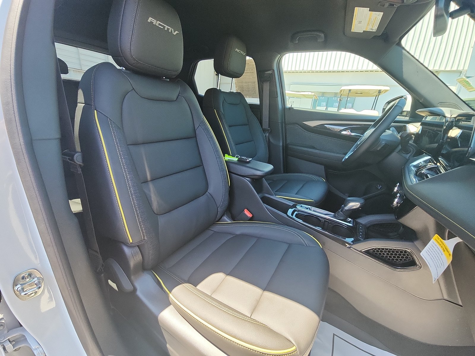 Used 2025 Chevrolet TrailBlazer ACTIV w/ Convenience Package FWD image 23