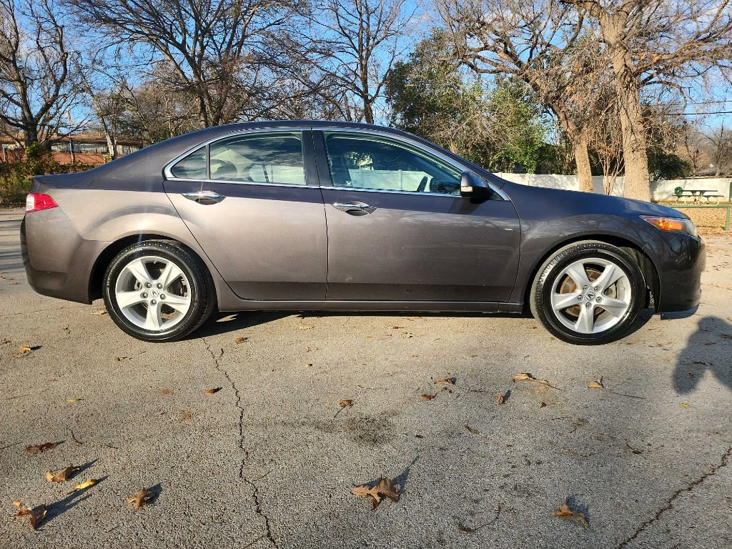 Used 2010 Acura TSX Sedan image 9