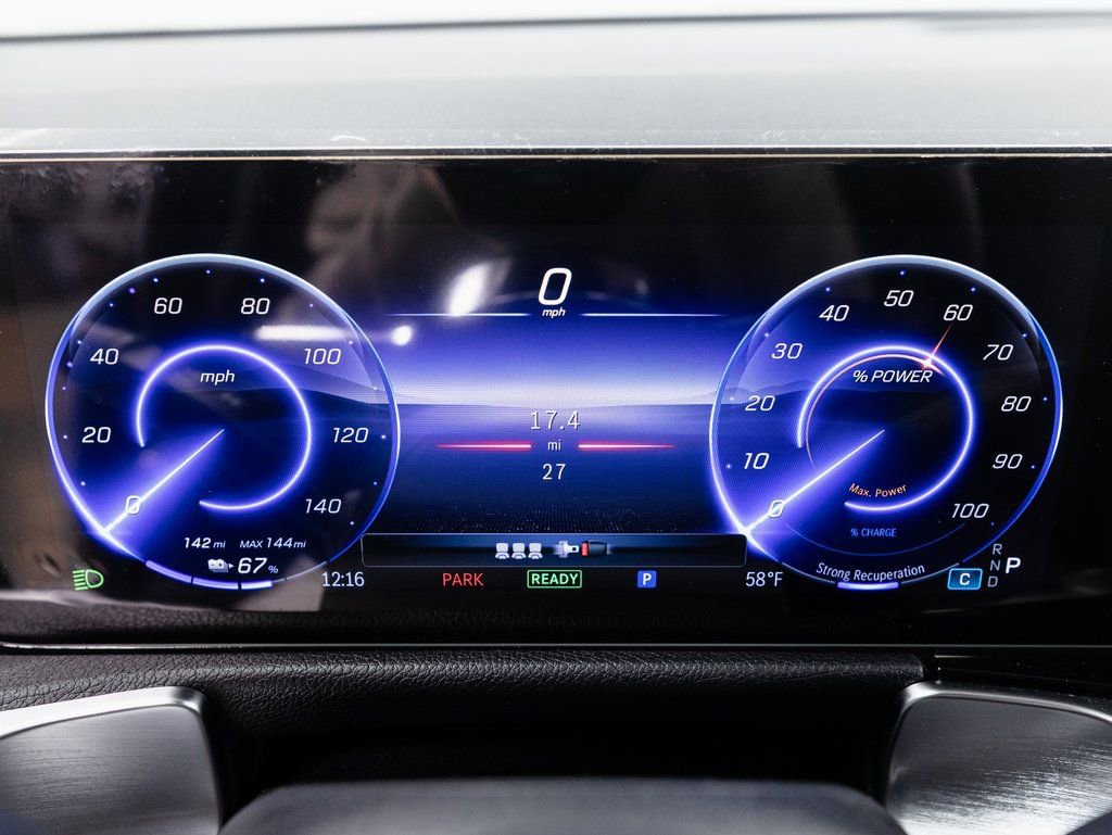 Used 2024 Mercedes-Benz EQB 350 4MATIC SUV image 13