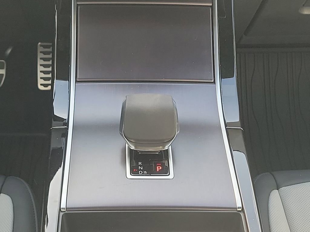 New 2026 Land Rover Range Rover Evoque Dynamic SE image 20