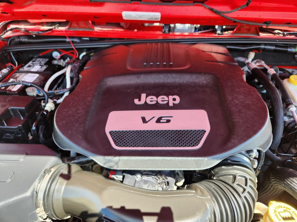 Used 2015 Jeep Wrangler Unlimited Sport AWD/4WD image 29