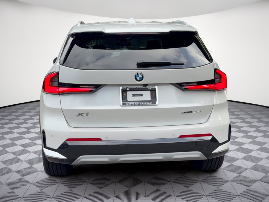 New 2027 BMW X1 xDrive28i AWD/4WD image 11