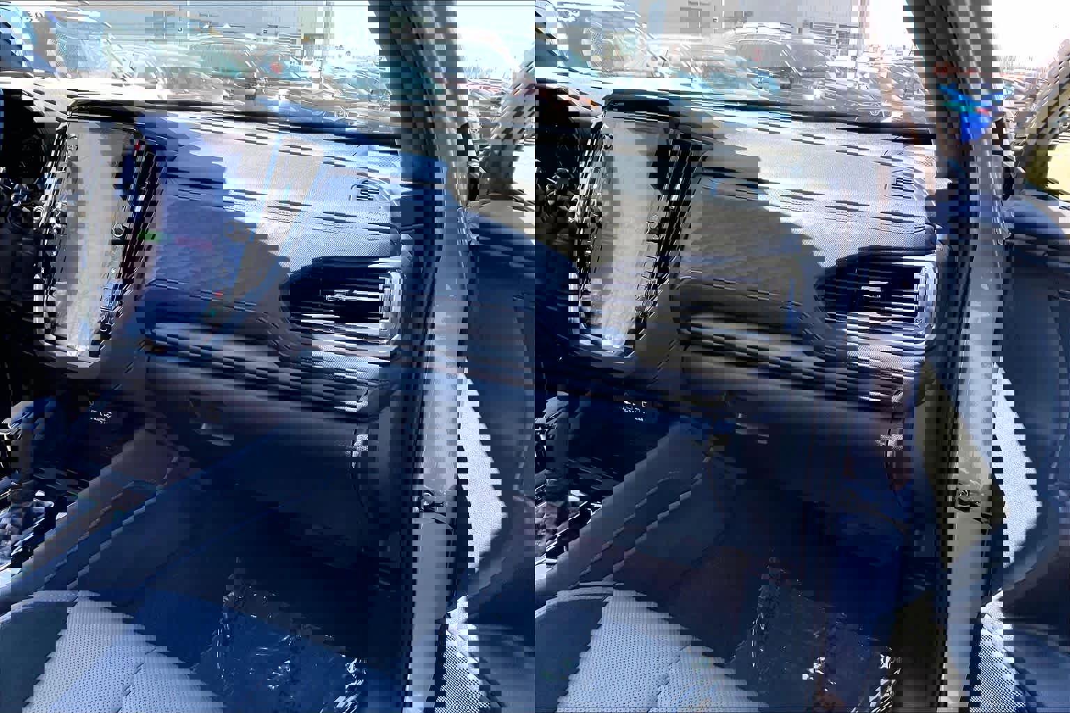 Used 2025 Subaru Forester Touring AWD/4WD image 19