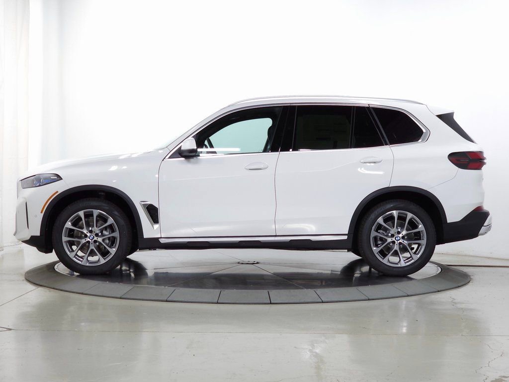 Used 2026 BMW X5 xDrive40i w/ Premium Package AWD/4WD image 5