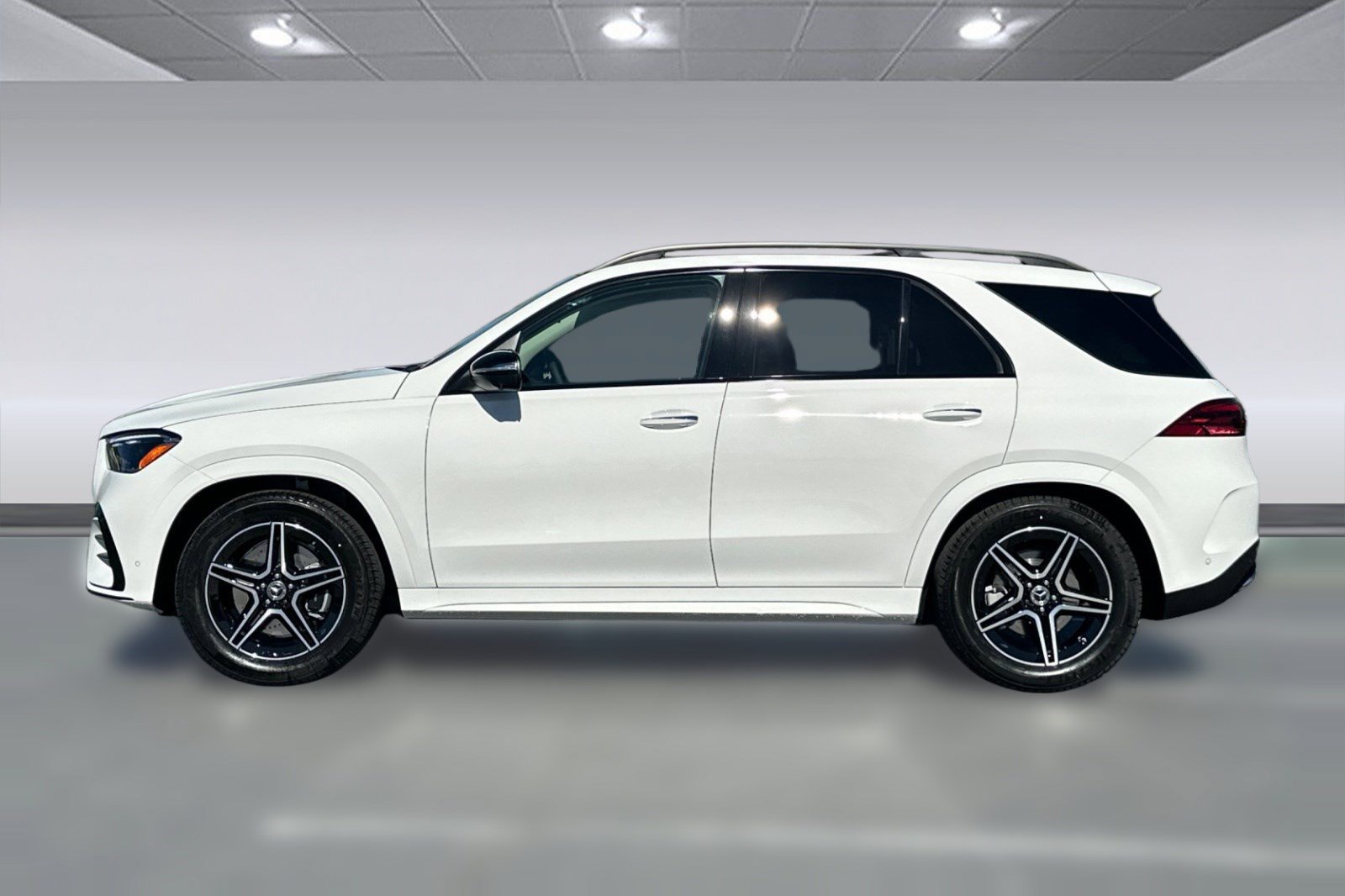 New 2026 Mercedes-Benz GLE 450 4MATIC image 2